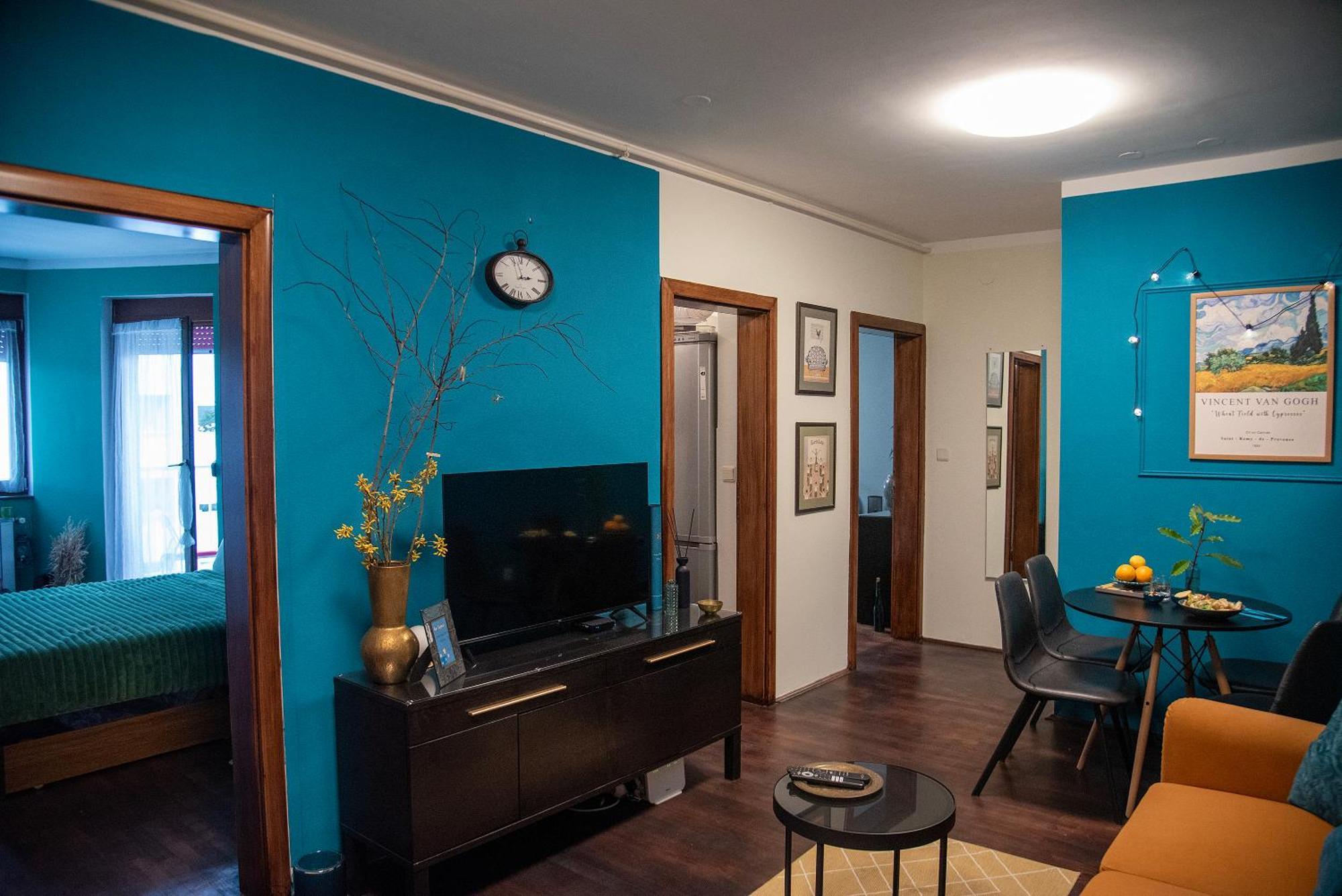 Du Apartment *